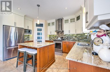738 HICKORYRIDGE COMMON London North (North R) Ontario photo 18