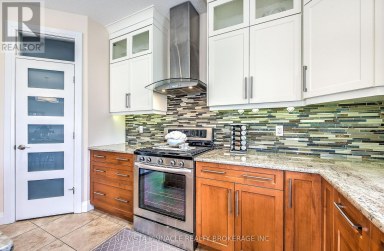 738 HICKORYRIDGE COMMON London North (North R) Ontario photo 20