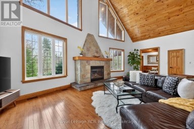 53 BROADVIEW STREET Collingwood Ontario photo 10