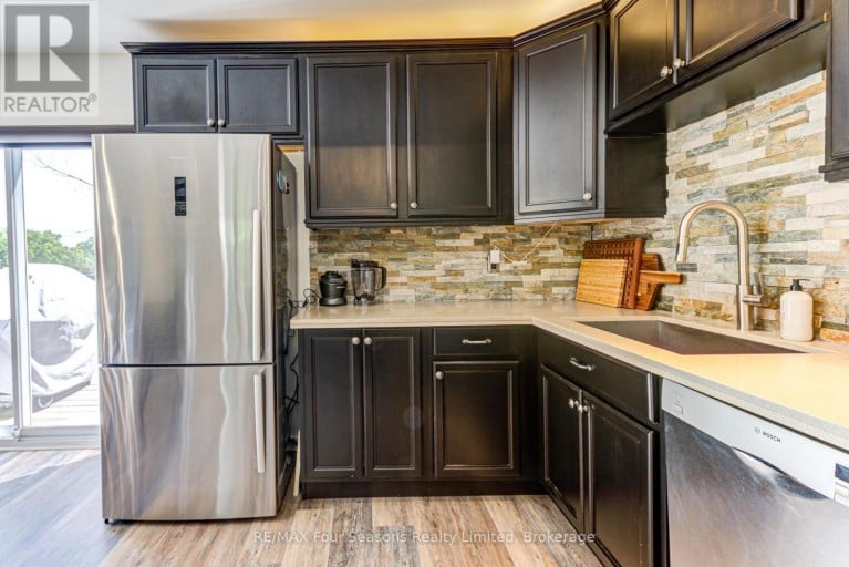 471 OXBOW CRESCENT, Collingwood, Ontario, L9Y5B4