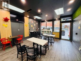 15 QUEEN STREET W Brampton (Downtown Brampton) Ontario photo 3