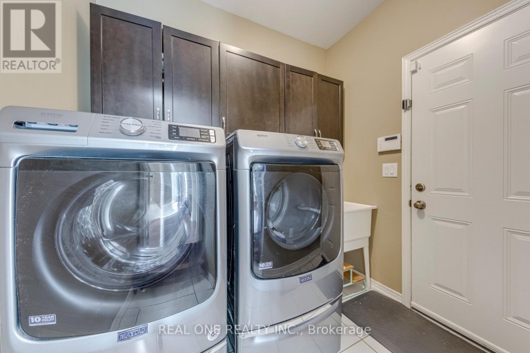 4201 PRUDHAM AVENUE, Burlington (Alton), Ontario, L7M0N1