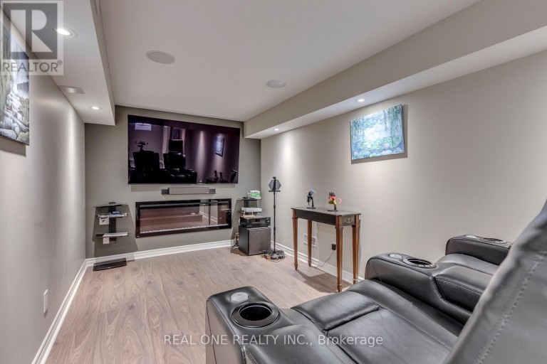 4201 PRUDHAM AVENUE, Burlington (Alton), Ontario, L7M0N1