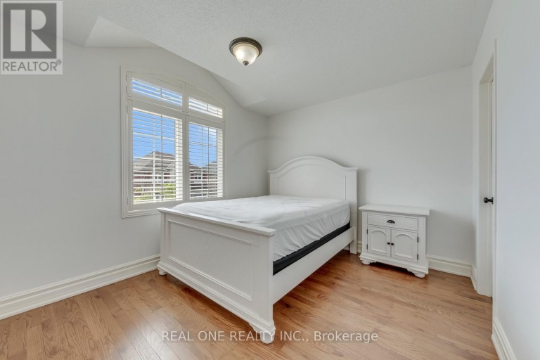 4201 PRUDHAM AVENUE, Burlington (Alton), Ontario, L7M0N1
