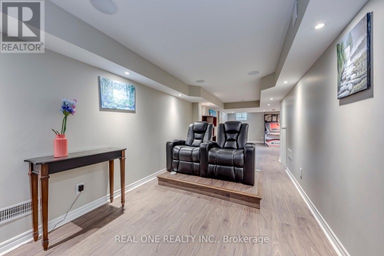 4201 PRUDHAM AVENUE, Burlington (Alton), Ontario, L7M0N1