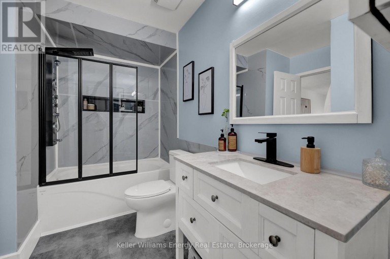831 LAVIS STREET, Oshawa (Pinecrest), Ontario, L1K1W8