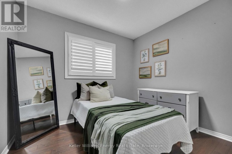 831 LAVIS STREET, Oshawa (Pinecrest), Ontario, L1K1W8
