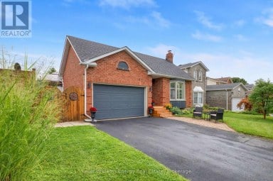 831 LAVIS STREET Oshawa (Pinecrest) Ontario photo 4