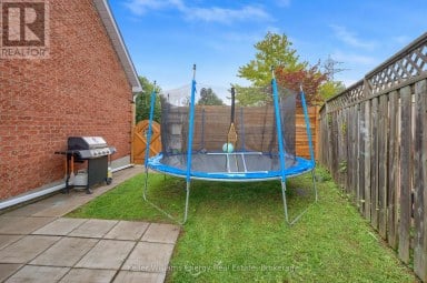 831 LAVIS STREET Oshawa (Pinecrest) Ontario photo 50