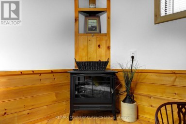 1055 BURLEIGH ROAD Highlands East (Monmouth) Ontario photo 22