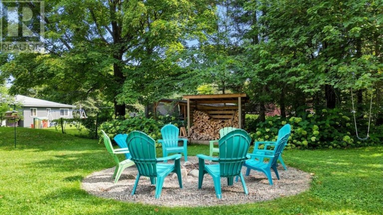 1055 BURLEIGH ROAD, Highlands East (Monmouth), Ontario, K0L3C0