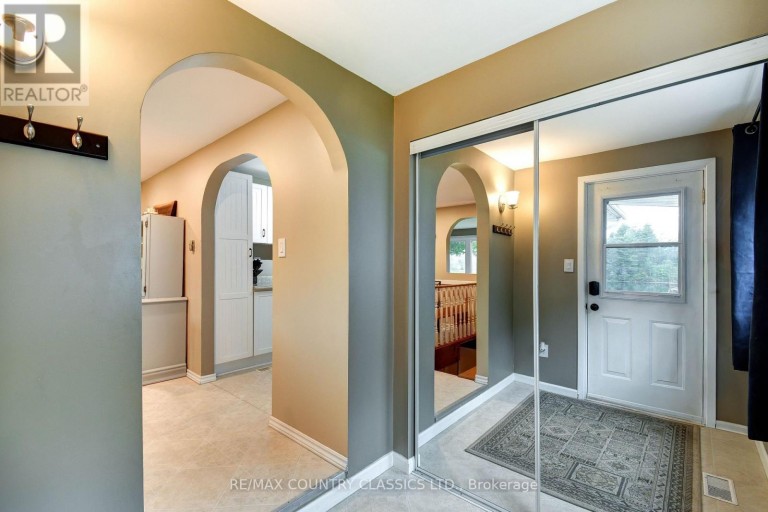 1055 BURLEIGH ROAD, Highlands East (Monmouth), Ontario, K0L3C0