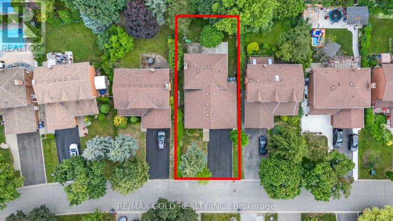 48 MAIDSTONE CRESCENT, Brampton (Central Park), Ontario, L6S2Z5