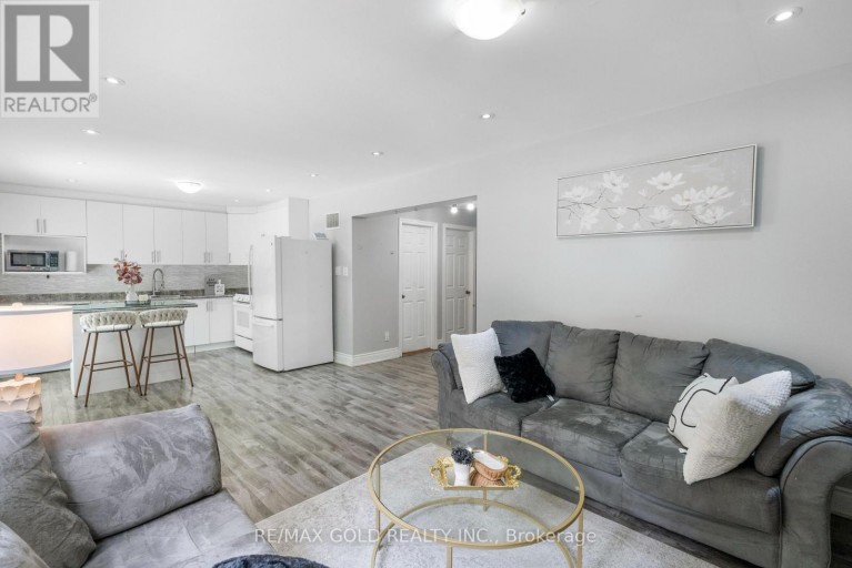 48 MAIDSTONE CRESCENT, Brampton (Central Park), Ontario, L6S2Z5