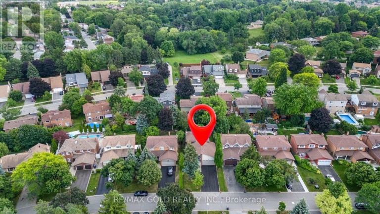 48 MAIDSTONE CRESCENT, Brampton (Central Park), Ontario, L6S2Z5