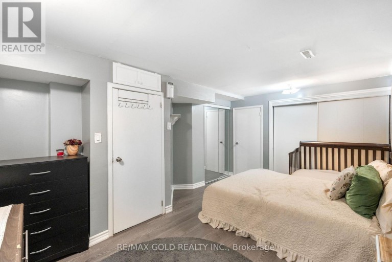 48 MAIDSTONE CRESCENT, Brampton (Central Park), Ontario, L6S2Z5