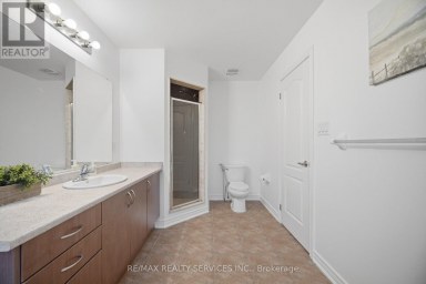 18 SEEDLAND CRESCENT Brampton (Sandringham-Wellington) Ontario photo 25