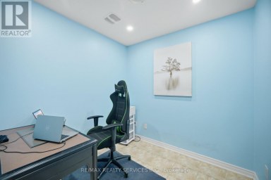 18 SEEDLAND CRESCENT Brampton (Sandringham-Wellington) Ontario photo 30