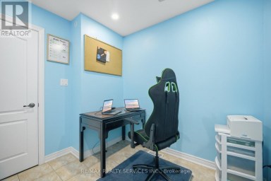 18 SEEDLAND CRESCENT Brampton (Sandringham-Wellington) Ontario photo 31