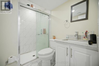 18 SEEDLAND CRESCENT Brampton (Sandringham-Wellington) Ontario photo 39