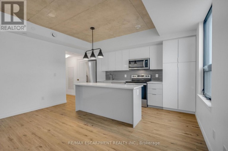 606 - 7 ERIE AVENUE, Brantford, Ontario, N3S2E7