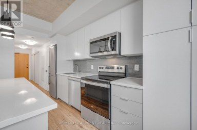 606 - 7 ERIE AVENUE Brantford Ontario photo 12