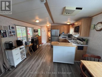 168 - 85 THEME PARK DRIVE Wasaga Beach Ontario photo 10
