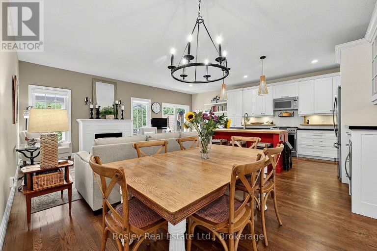 230 NAPIER STREET, Collingwood, Ontario, L9Y3T3