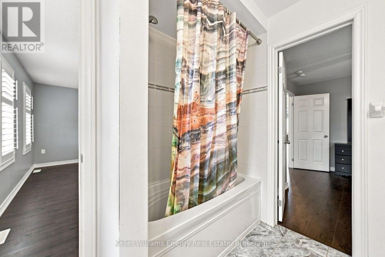 1677 FREDERICK MASON DRIVE, Oshawa (Taunton), Ontario, L1K0X5