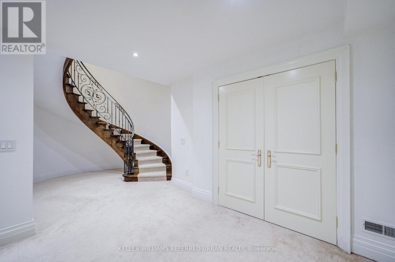 7 LEGACY COURT, Toronto (St. Andrew-Windfields), Ontario, M2L2Y7