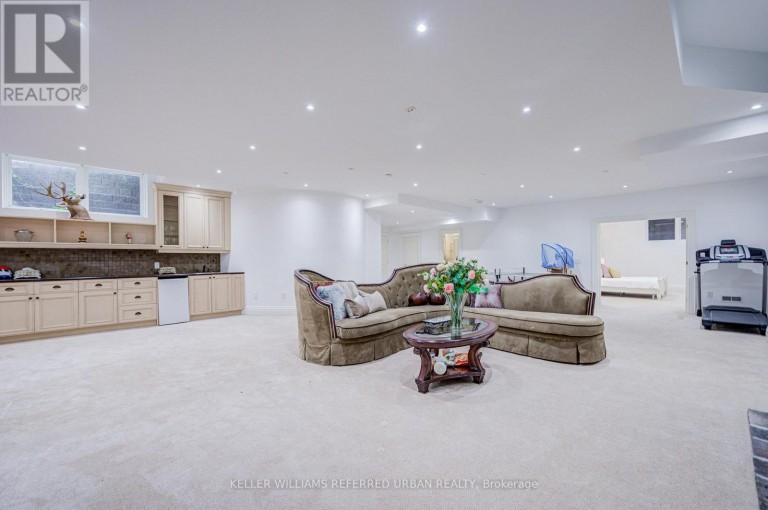 7 LEGACY COURT, Toronto (St. Andrew-Windfields), Ontario, M2L2Y7
