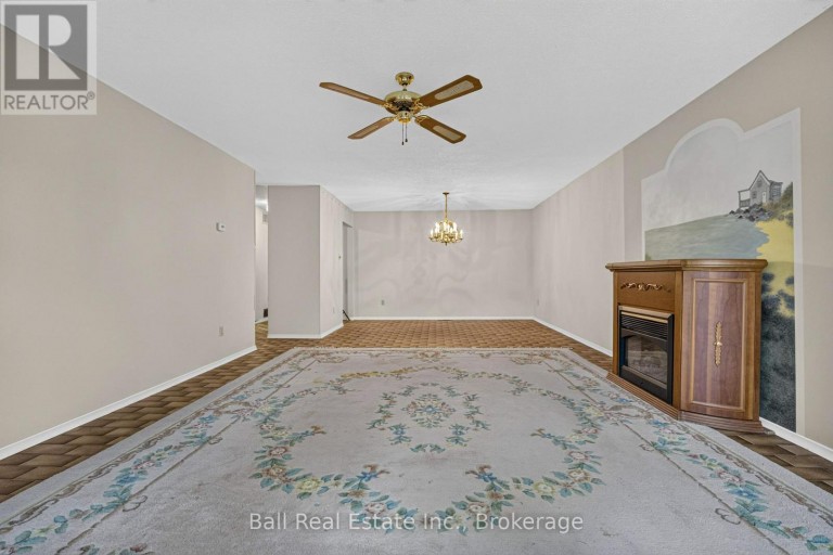 103 - 200 EAST ST S, Kawartha Lakes (Bobcaygeon), Ontario, K0M1A0