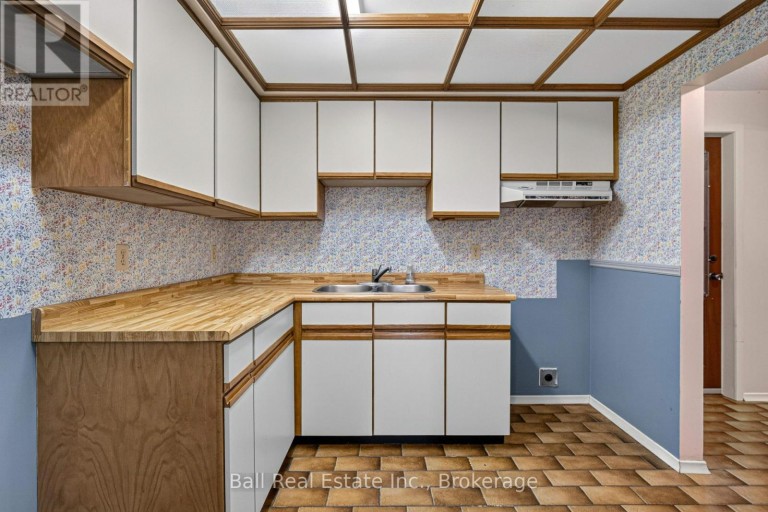 103 - 200 EAST ST S, Kawartha Lakes (Bobcaygeon), Ontario, K0M1A0