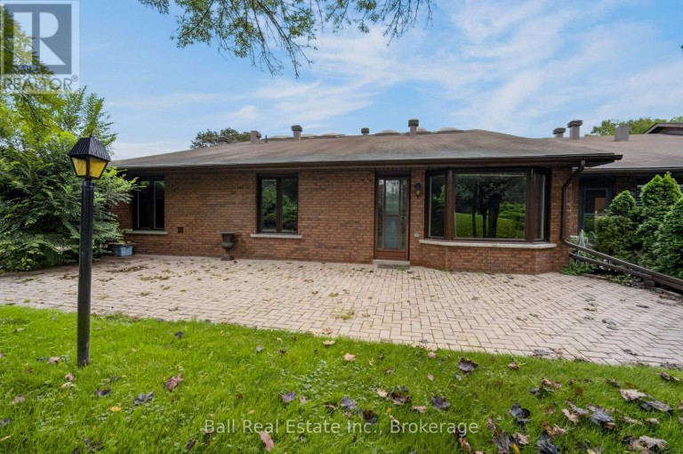 103 - 200 EAST ST S, Kawartha Lakes (Bobcaygeon), Ontario, K0M1A0