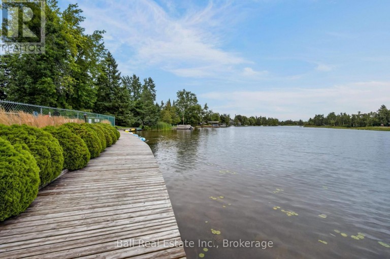 103 - 200 EAST ST S, Kawartha Lakes (Bobcaygeon), Ontario, K0M1A0