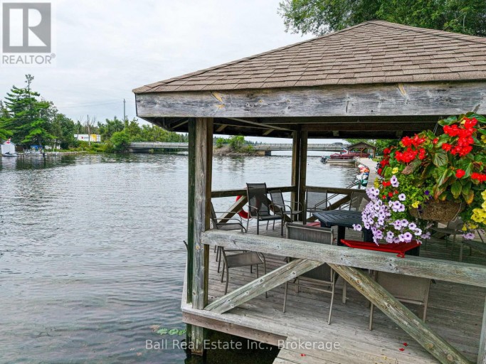 103 - 200 EAST ST S, Kawartha Lakes (Bobcaygeon), Ontario, K0M1A0