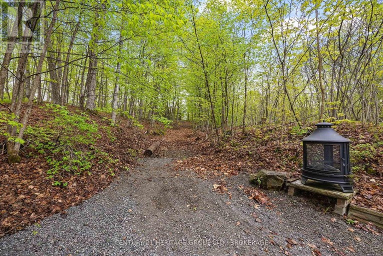 8126 PERTH ROAD, South Frontenac (Frontenac South), Ontario, K0H2L0