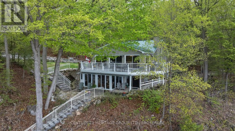 8126 PERTH ROAD, South Frontenac (Frontenac South), Ontario, K0H2L0