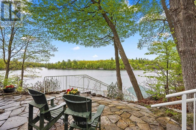 8126 PERTH ROAD, South Frontenac (Frontenac South), Ontario, K0H2L0