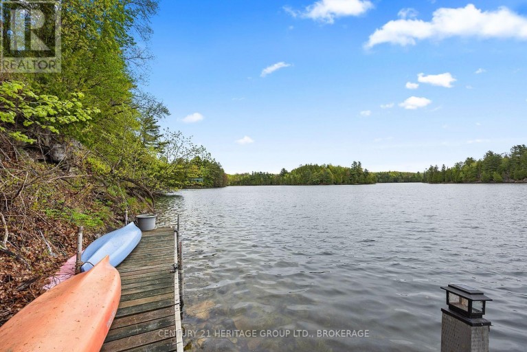 8126 PERTH ROAD, South Frontenac (Frontenac South), Ontario, K0H2L0
