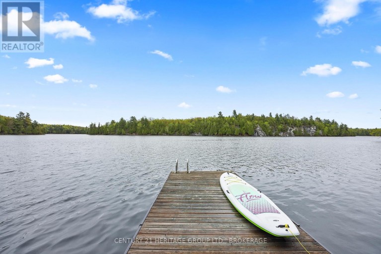 8126 PERTH ROAD, South Frontenac (Frontenac South), Ontario, K0H2L0