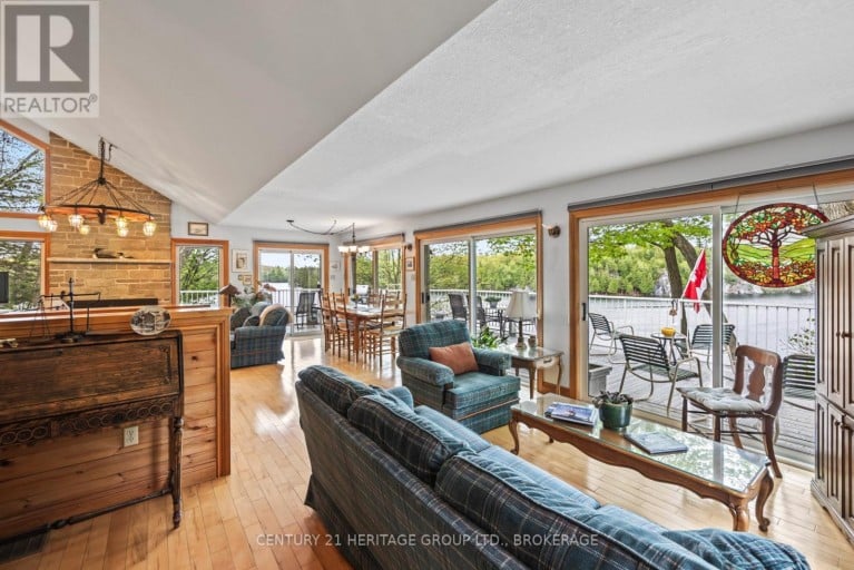 8126 PERTH ROAD, South Frontenac (Frontenac South), Ontario, K0H2L0