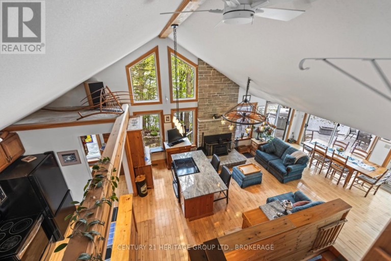 8126 PERTH ROAD, South Frontenac (Frontenac South), Ontario, K0H2L0