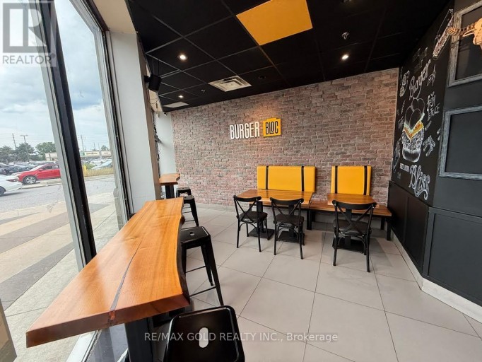 37 - 7600 WESTON ROAD, Vaughan (Pine Valley Business Park), Ontario, L4L8B7