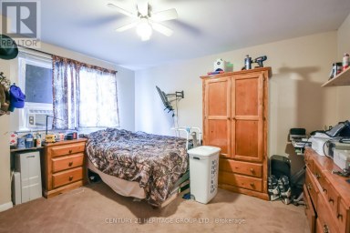 85 CHAUCER CRESCENT Barrie (Letitia Heights) Ontario photo 23