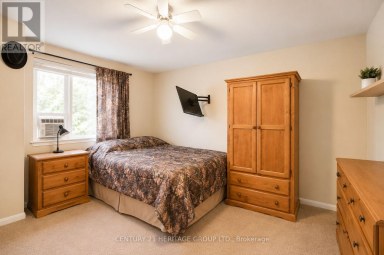 85 CHAUCER CRESCENT Barrie (Letitia Heights) Ontario photo 9