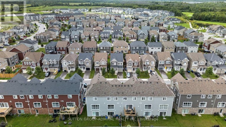 47 SANDHILL CRANE DRIVE, Wasaga Beach, Ontario, L9Z2E5