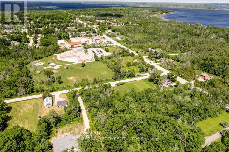 37 TODD LANE, Tay (Victoria Harbour), Ontario, L0K2A0