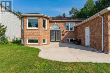 53 ROYAL BEECH DRIVE Wasaga Beach Ontario photo 3