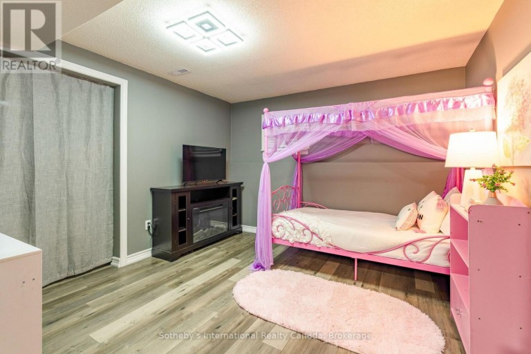 53 ROYAL BEECH DRIVE, Wasaga Beach, Ontario, L9Z1H3